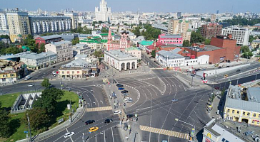  Интересные факты о самых необычных дорогах. Таганская площадь (Москва, Россия)